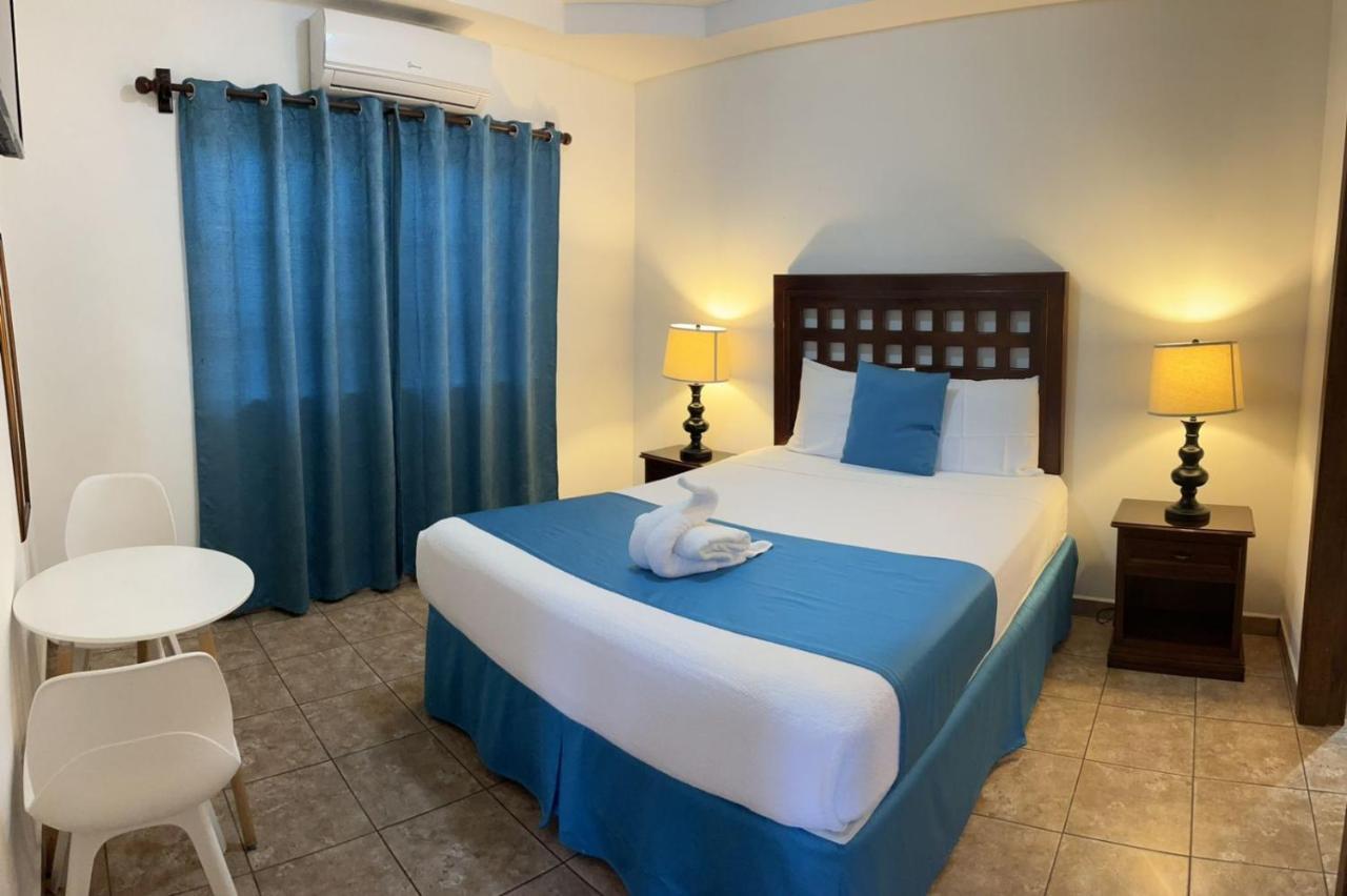 Hotel Playa Caribe Tela Exteriér fotografie